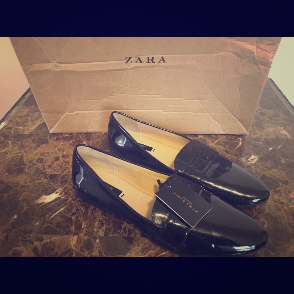 Zara basic black patent flats